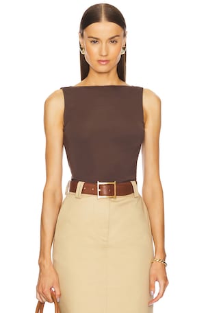 by Marianna Cyra Top L'Academie