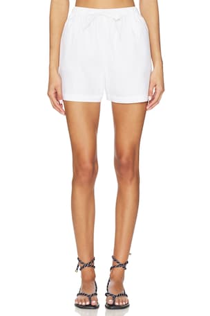 Short Parker vitamin A